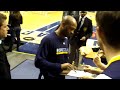 Jamaal Tinsley Signing Autographs in Indianapolis