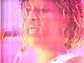 Neneh Cherry - Kootchi (live at White Room 1996) Neneh Cherry - Kootchi (live at White Room 1996)