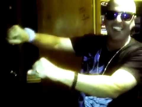 JQ Estrena Baile Un Wheely Videos