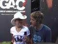 Billy Gilman meets up a special fan at fanfair 2006