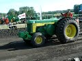 Heavyweight John Deere 830 tractor pull