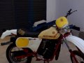 Just with new fenders - 10.000 Km originales - Needs a tank paint !!!