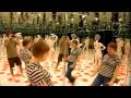 2009-06-07 | Dancing in Yayoi Kusama's Mirror Room ~> L dancing up a storm at the Mattress Factory in Pittsburgh (0:22)