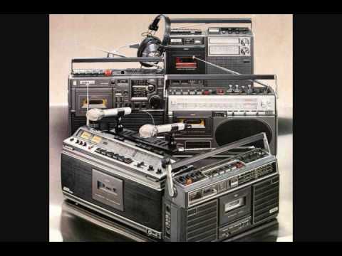 coolbluelights - this is off an old tape I made when I was a little kid in 1988. I had to edit a lot of stuff out because the radio sections are far between a bunch of other ...