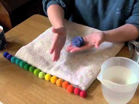 Making felt balls with Rachael Greenland