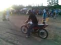 arrancadão de moto no preto