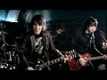 elliot minor's new video for parallel worlds