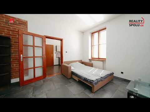 Video Moderní byt 2+1 s výhledem do zahrady přímo naproti parku