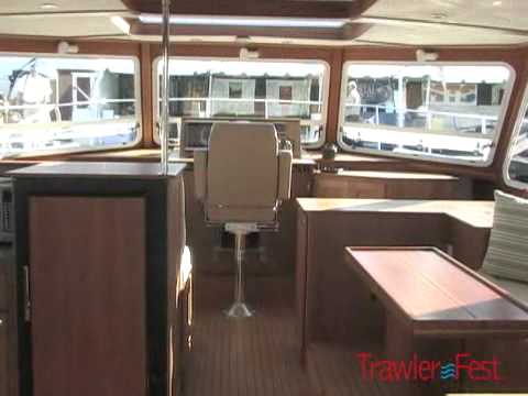 Yacht Tours