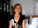 ici ses cindy qui chante sa toune