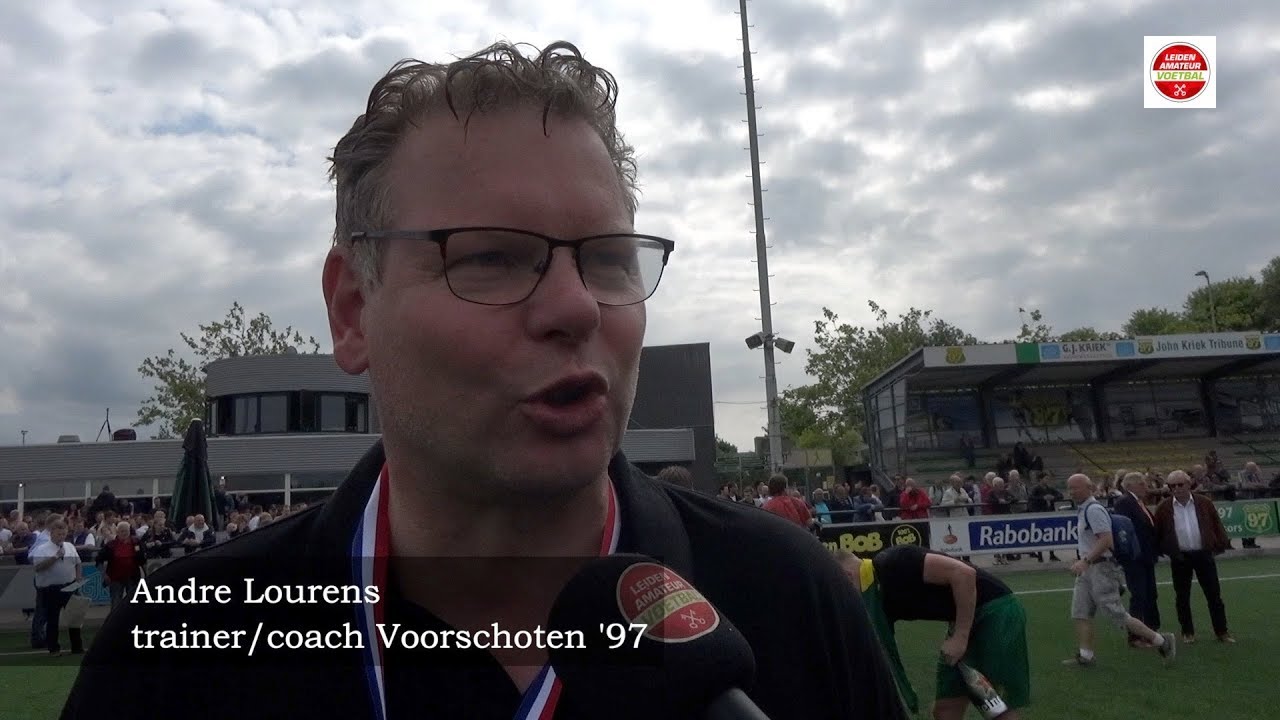 Terug in de tijd (17): Samenvatting, sfeerimpressie en interviews vanwege kampioenschap Voorschoten’