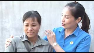 LĐLĐ tỉnh trao hỗ trợ xây nhà “Mái ấm công đoàn”