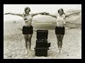 a photo album using en la rambla (coast avenue). the group of photos of mabel normand in swimsuit. it adds photos to her of other stars of the silent movies, such as clara bow, louise brooks, joan crawford and some mack sennett's bathing beauties. the background music corresponds to a subject which it's called 
