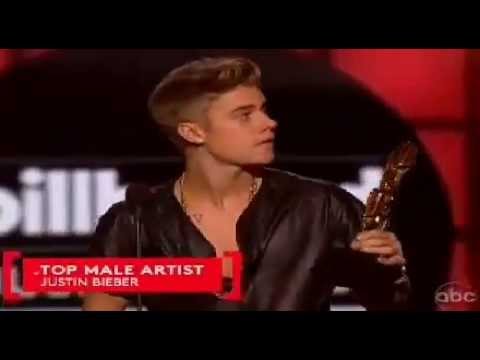 Miley Cyrus Presents Justin Bieber Best Male Artist 2013 Billboard Music Awards