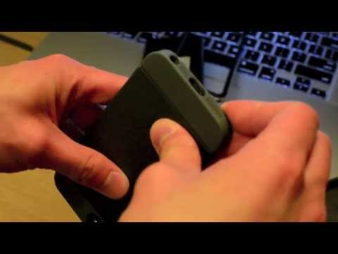 how to get a snap on iphone case off