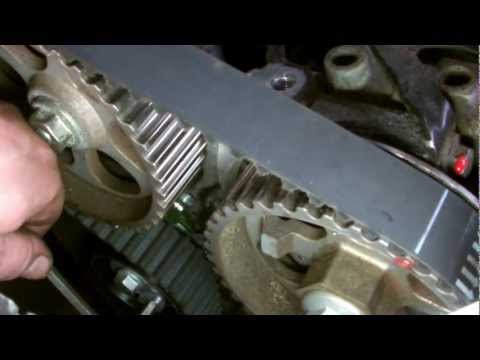 how to change the cambelt on a renault clio