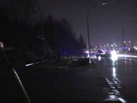 COQUITLAM CAR ACCIDENT MVA HIT POWER POLE ON LOUGHEED HWY DRIVER FLED NOV 19 2009.wmv