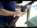 Carregando, manobrando e atirando: Carabina Puma Carregando, manobrando e atirando: Carabina Puma