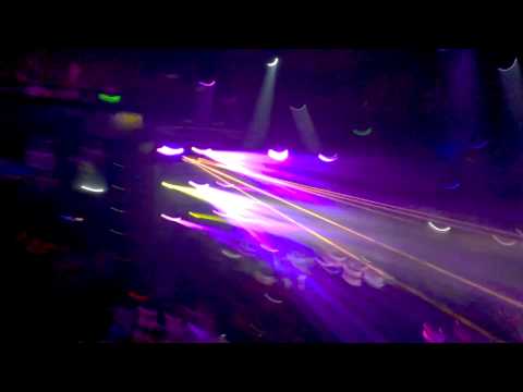 Ferry & Bassjackers w my new friends 05/17/13