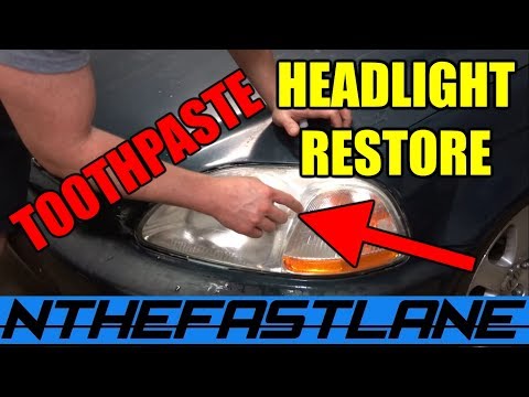 how to whiten headlights
