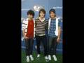 This is why I'm hot Jonas Brothers Style!!
