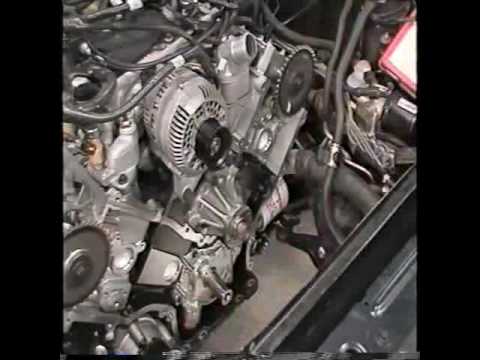 In car service of Timing Chain on the Ford 4.6L Modular V8 – Part 1 of 2