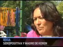 Keren, una niña con un bichito azul