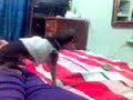 sawyer en la cama