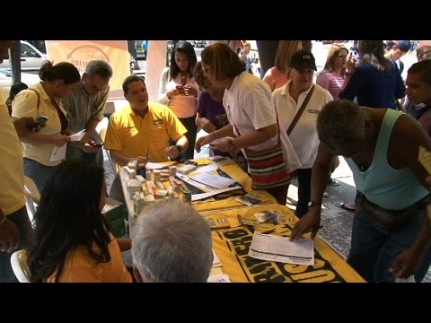 Juan Carlos Caldera: Puntos Solidarios Amarillos han ayudado a más de 3 mil venezolanos a encontrar medicamentos