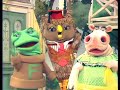 sample clip New Zoo Revue