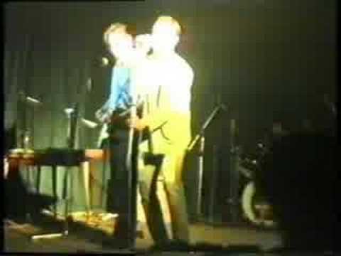 Zli podstanari - prelazak