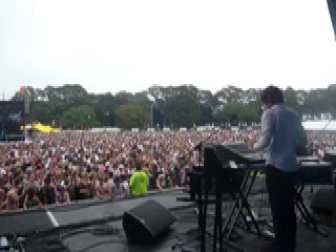 Yuksek / Tonight live @ Sydney Parklife