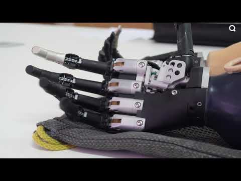 Robot-insecto con neuronas artificiales