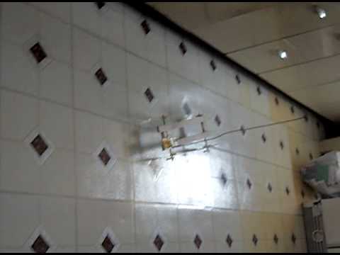 how to make a mousetrap vehicle go straight
