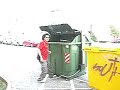 GIANT STOMP CAN GIANT STOMP CAN