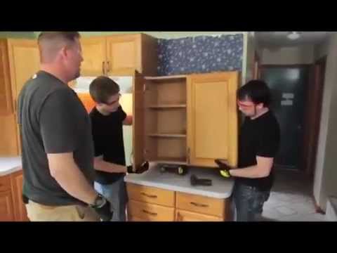 how to remove kitchen cabinets