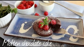 Molten chocolate cakes