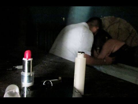 Guamúchil de Noche, la vida de una sexoservidora