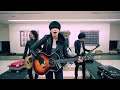 [Champagne] Waitress Waitress! Official Music Video and Lyrics