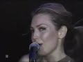 thalia   medley  piel morena  mujer latina   arrasando     