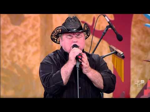 mathias - Composição de Raulzito e Sargento Juares Miranda, interpretada no Viola, Minha Viola, da TV Cultura. Músicos acompanhantes: Frank (contrabaixo) e Lohan (sanf...
