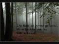 Unter Schnee versteckt
