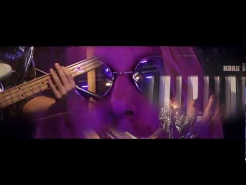 Youtube-videoupotus, klikkaa nähdäksesi!