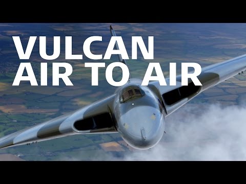 Incredible Air to Air Video of Vulcan @XH558 July 2014