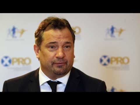 Video: World's best footballers are not overpaid - Dean Holdsworth