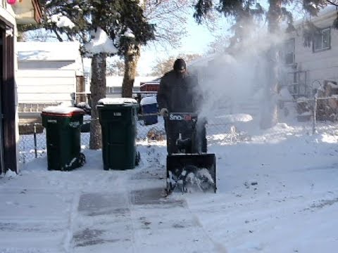 how to unclog snowblower