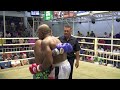 Cyrus Washington (Tiger Muay Thai) scores a first round KO