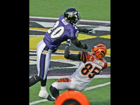 NFL AND NCAA FOOTBALL HITS