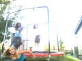 videos de jumping monkeys