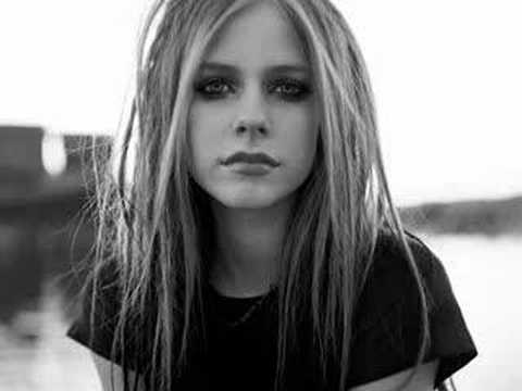 This a picture slideshow of Avril Lavigne to her song 'I Miss You'/Slipped 